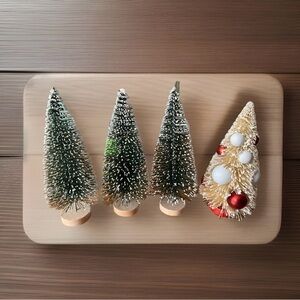Christmas Flocked Bottle Brush Trees 6” Tall Lot Of 4
